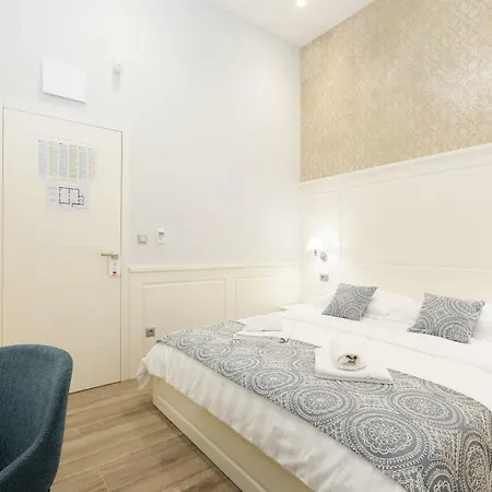 Roko Luxury 2 Penzion